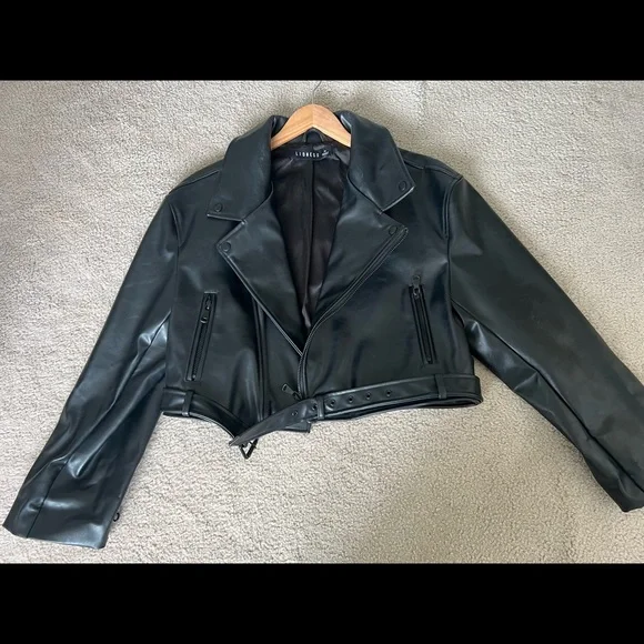 SOLD - Picture 3 of 5